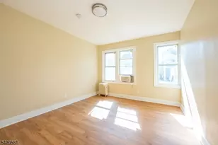120 Sunset Ave, Newark, NJ 07106 - Photo 9