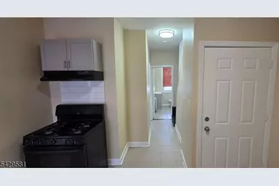 120 Sunset Ave, Newark, NJ 07106 - Photo 5