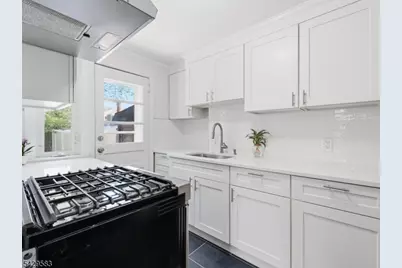 357 Centennial Ave, Cranford Township, NJ 07016 - Photo 11