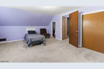 170 Marion Ct, Pompton Lakes, NJ 07442 - Photo 25