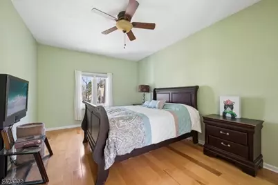11 Oakdale Rd, Parsippany, NJ 07834 - Photo 21