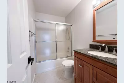170 Smithfield Ct, Bernards Township, NJ 07920 - Photo 21