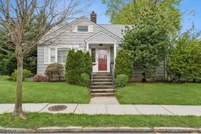 192 Elmwood Ave, Union Township, NJ 07083 - Photo 1