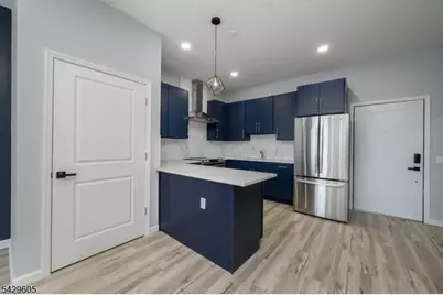 202-208 W 7th St #2C, Plainfield, NJ 07060 - Photo 1