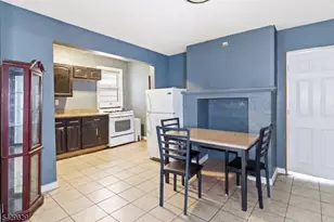 176c Parker St, Newark, NJ 07104 - Photo 3