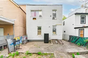 176c Parker St, Newark, NJ 07104 - Photo 15