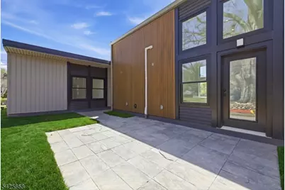 321 Willow Grove St, Hackettstown, NJ 07840 - Photo 37