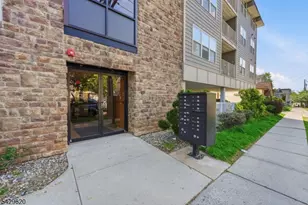 594-596 Jefferson Ave, Elizabeth, NJ 07201 - Photo 1