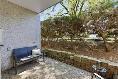 462 D River R #D, Nutley Twp., NJ 07110 - Photo 9