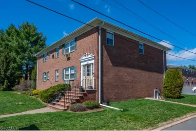 22 Knox Ter #2A, Wayne, NJ 07470 - Photo 1