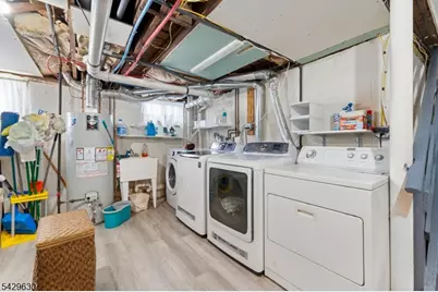 1553 Alps Rd, Wayne, NJ 07470 - Photo 23