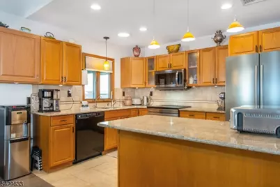 1 Circle Blvd, West Milford, NJ 07435 - Photo 5