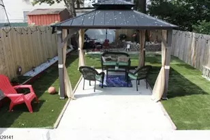 966 E 24th St, Paterson, NJ 07513 - Photo 23
