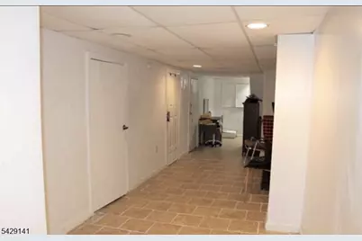 966 E 24th St, Paterson, NJ 07513 - Photo 17