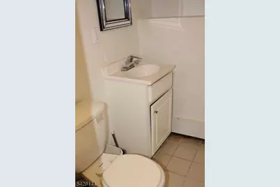 966 E 24th St, Paterson, NJ 07513 - Photo 21