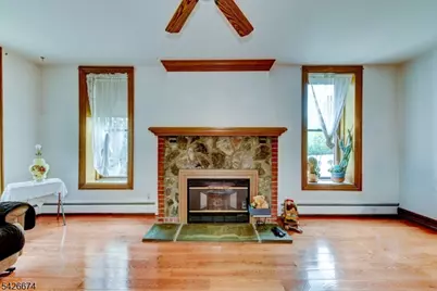 273 French Hill Rd, Wayne, NJ 07470 - Photo 23
