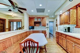 273 French Hill Rd, Wayne, NJ 07470 - Photo 15