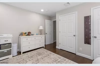 15 Malcolm Pl, Mahwah, NJ 07430 - Photo 31