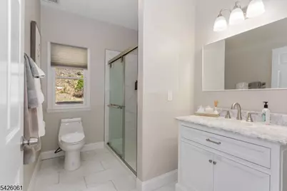 15 Malcolm Pl, Mahwah, NJ 07430 - Photo 13
