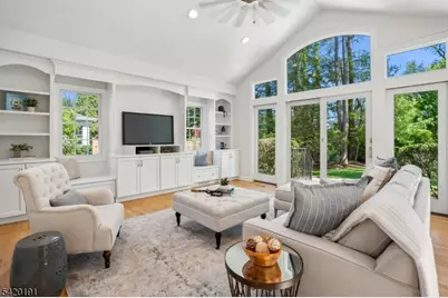 30 Winding Way, Madison, NJ 07940 - Photo 1