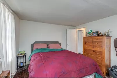15 E 2nd St, Moorestown Twp., NJ 08057 - Photo 33