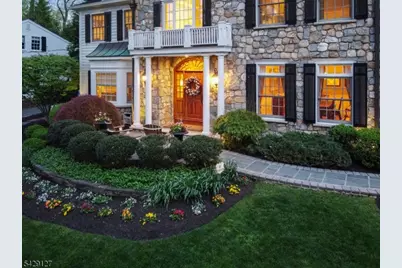 107 Huron Dr, Chatham Township, NJ 07928 - Photo 3