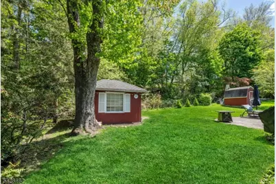 5 East St, Wanaque, NJ 07465 - Photo 25