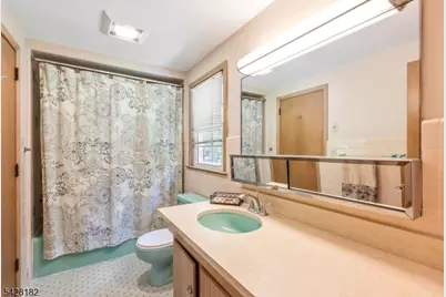 5 East St, Wanaque, NJ 07465 - Photo 19