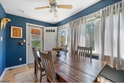 13 Lockwood Dr, Clifton, NJ 07013 - Photo 5