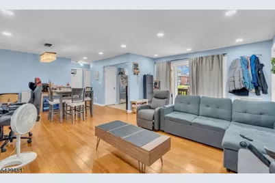 527 Andria Ave #223, Hillsborough Township, NJ 08844 - Photo 7