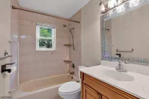 527 Andria Ave, Hillsborough Township, NJ 08844 - Photo 15