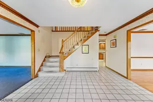 86 Timberline Dr, Wayne Twp., NJ 07470 - Photo 3