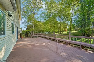 86 Timberline Dr, Wayne Twp., NJ 07470 - Photo 29