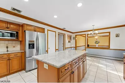 86 Timberline Dr, Wayne Twp., NJ 07470 - Photo 13