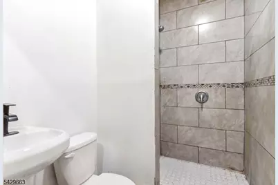 59 Adams St, Irvington, NJ 07111 - Photo 5