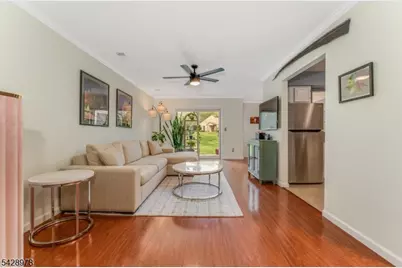 2 Daniel Ct, Lebanon, NJ 08833 - Photo 5