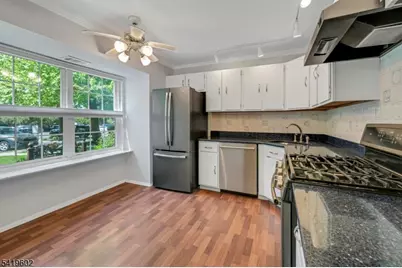 60 Woodward Ln, Bernards Township, NJ 07920 - Photo 11