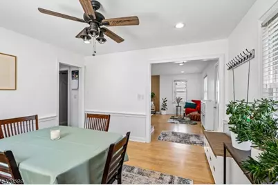 270 Longview Rd, Union Township, NJ 07083 - Photo 17