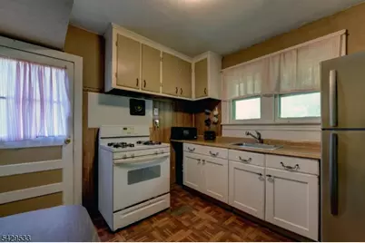 86 Greenwood Ave, Pequannock Township, NJ 07440 - Photo 17