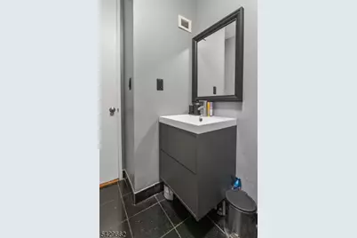 7002 Kennedy Blvd, Guttenberg, NJ 07093 - Photo 15