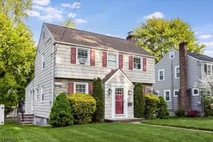 199 Stonehouse Rd, Bloomfield Twp., NJ 07028 - Photo 1