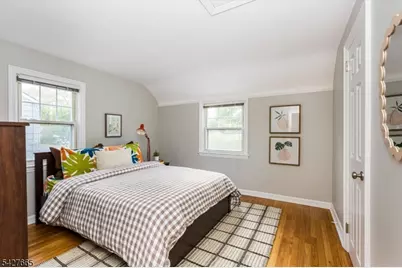 199 Stonehouse Rd, Bloomfield Twp., NJ 07028 - Photo 27