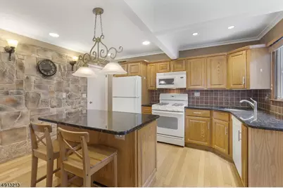 571 Orchard St, Rahway, NJ 07065 - Photo 7