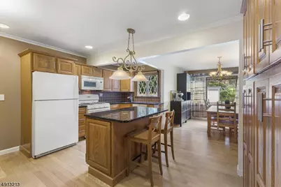 571 Orchard St, Rahway, NJ 07065 - Photo 5