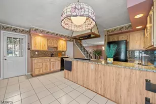 43 Elm Hill Rd, Clifton, NJ 07013 - Photo 5