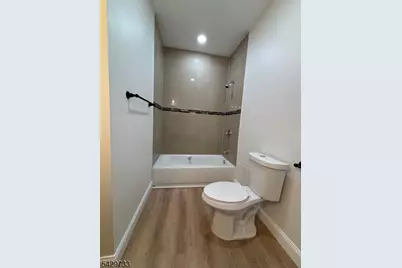 811 S 13th St, Newark, NJ 07108 - Photo 7
