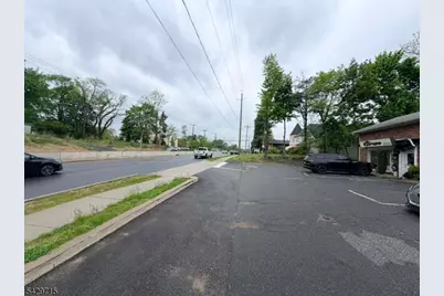 1310 Hamburg Tpke, Wayne, NJ 07470 - Photo 21