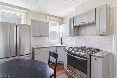 530 Norwood St, East Orange, NJ 07018 - Photo 25