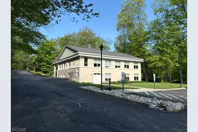 217 Mount Horeb Rd, Warren Township, NJ 07059 - Photo 3