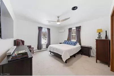 335 Elmira Trl, Hopatcong, NJ 07843 - Photo 19